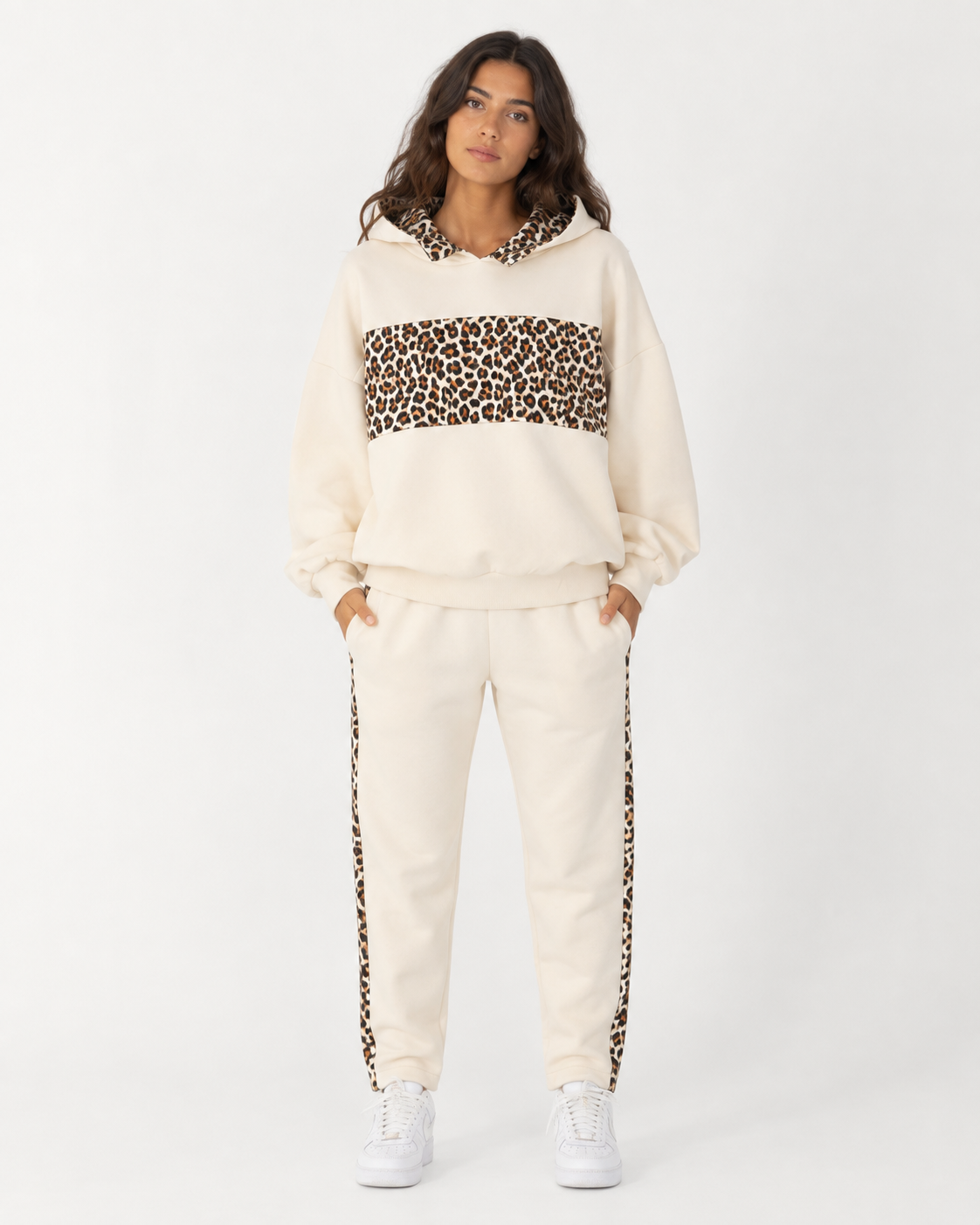 Completo Hoodie Leopard Jogger
