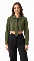 Camicia crop con cravatta