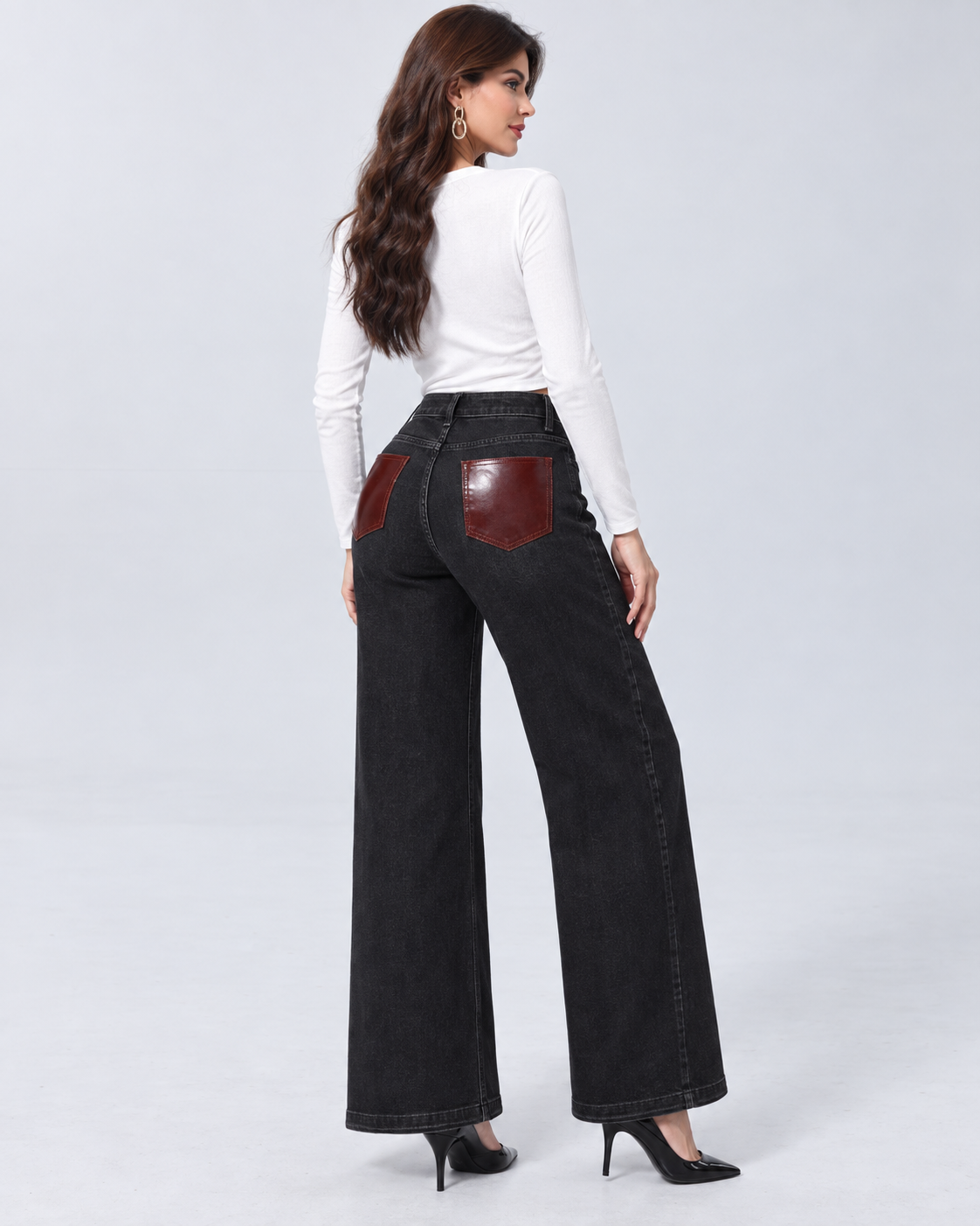 Jeans Wide Leg Nero con Patch Bordeaux