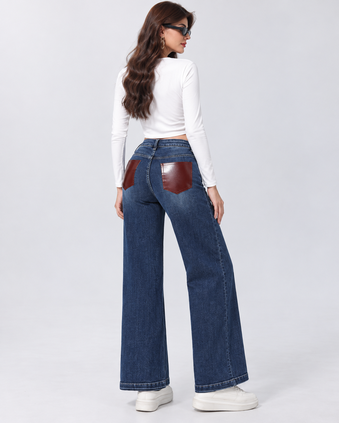 Jeans Wide Leg Denim Blu con Patch Bordeaux