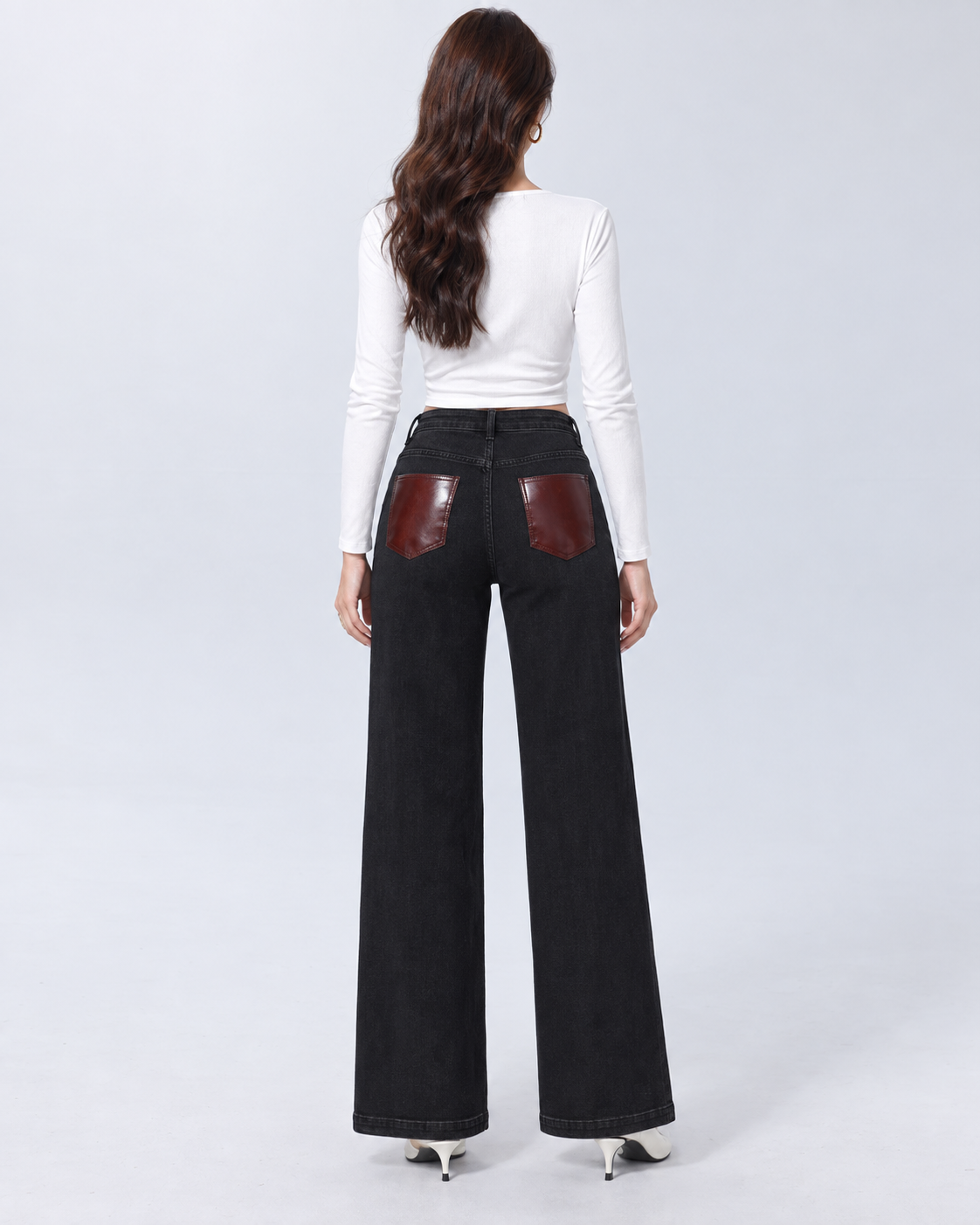 Jeans Wide Leg Nero con Patch Bordeaux